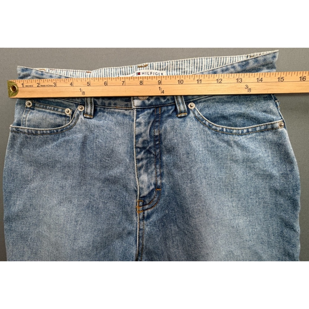 Tommy Hilfiger Vintage 90s High Rise Jeans Tapestry Hem Light Wash | Women's 8 - Picture 10 of 15